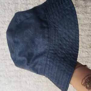 Gender neutral unisex Denim look bucket hat 90s